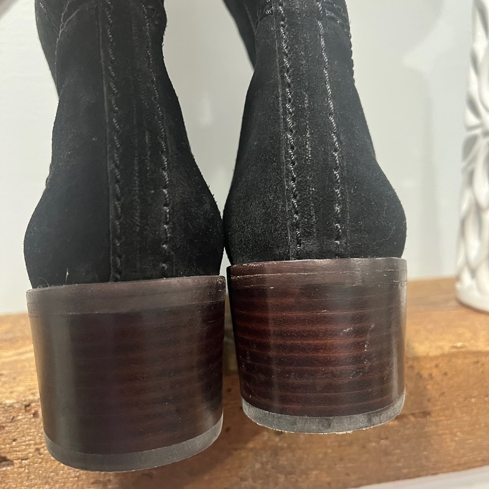 Coach Boots! - Picture 6 of 16
